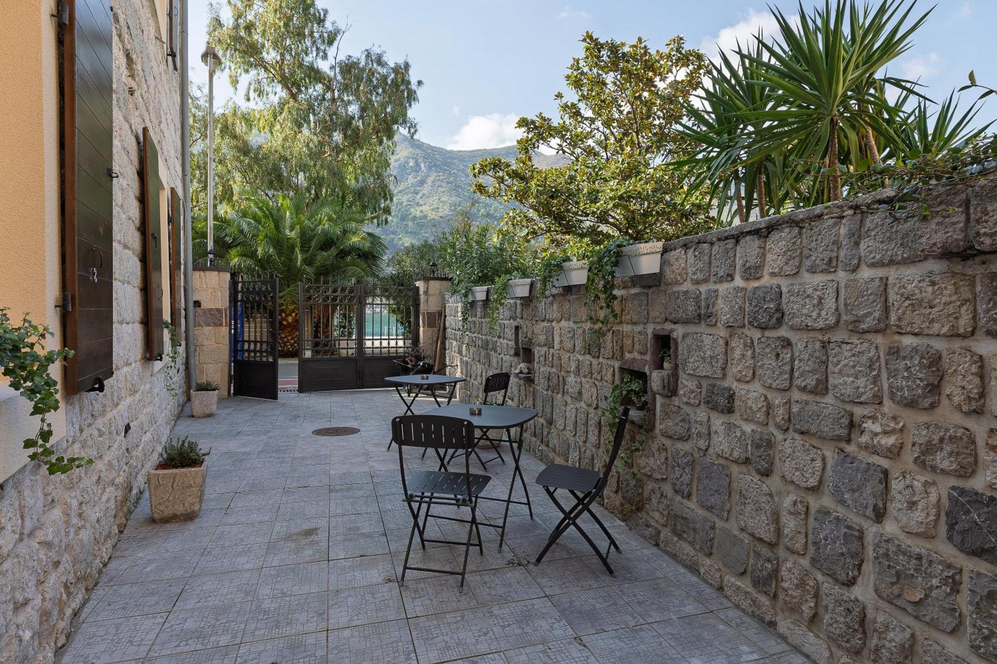 Verdi Kotor Dış mekan fotoğraf