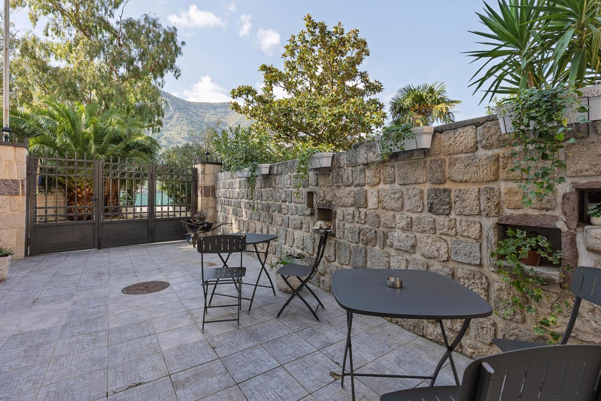 Verdi Kotor Dış mekan fotoğraf